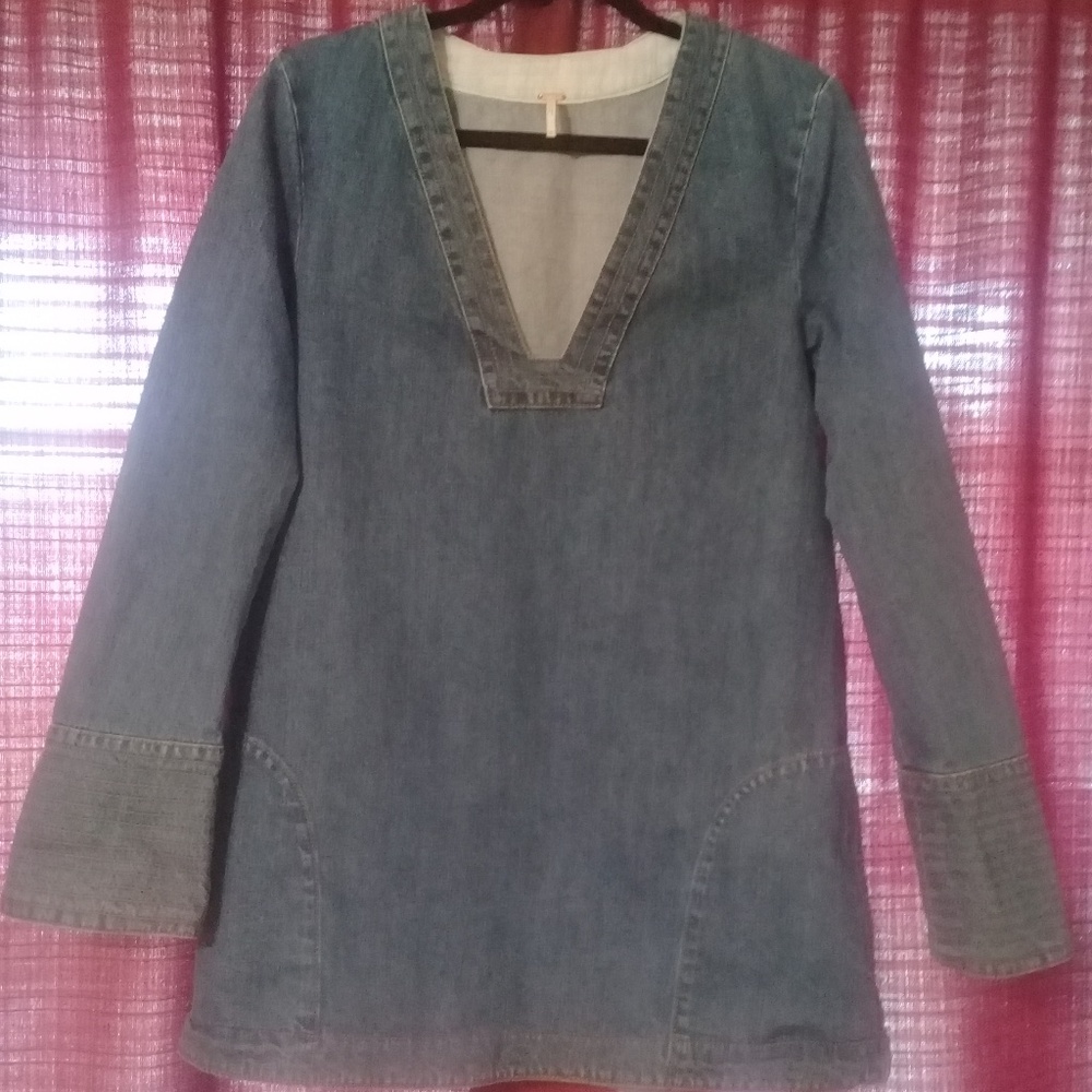 FREE PEOPLE DENIM Mini DRESS or TUNIC (M)